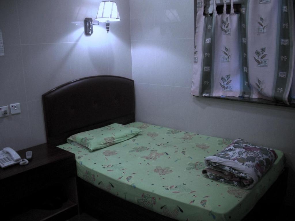 הונג קונג Kowloon Youth Village Tsim Sha Tsui 九龙青年公寓 חדר תמונה